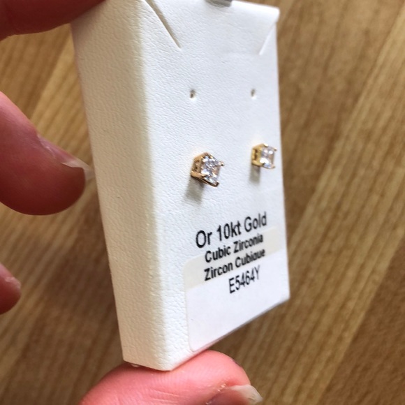 Zirconia stud earrings - Picture 2 of 5